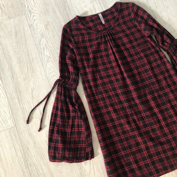 2 Hearts Plaid Flannel Bell-Sleeve Shift Dress - Picture 11 of 16